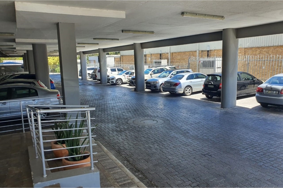 Commercial Property for Sale in Fairview Eastern Cape